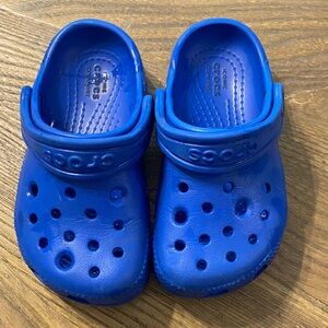 CROCS Kids Vibrant Blue Sandals